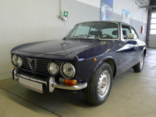 2000 GTV thumbnail