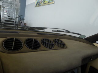 365 GT4 2+2 thumbnail